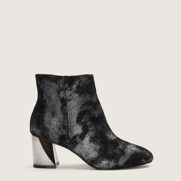 Kendall & Kylie Shoes - NWT Hadlee Wide Kendall+Kylie size 10W